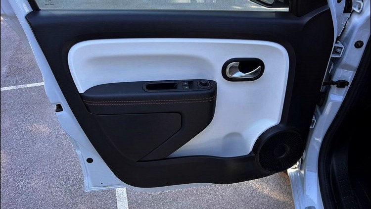 Renault Twingo VIBES - El&eacute;trico