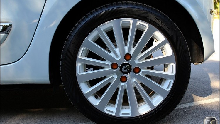 Renault Twingo VIBES - El&eacute;trico