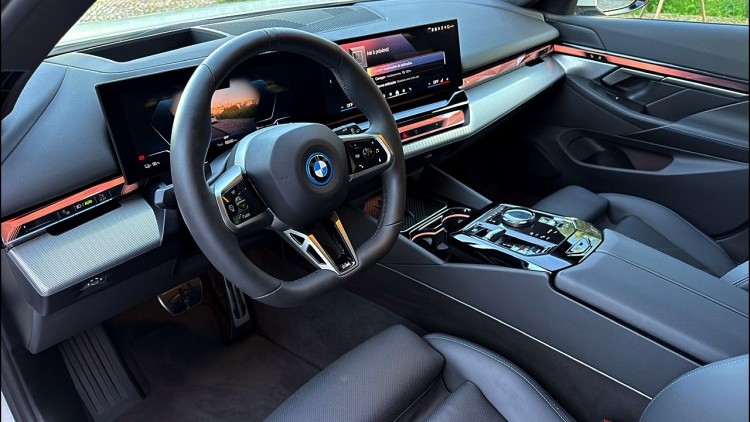 BMW S&eacute;rie i - i5 Pack M