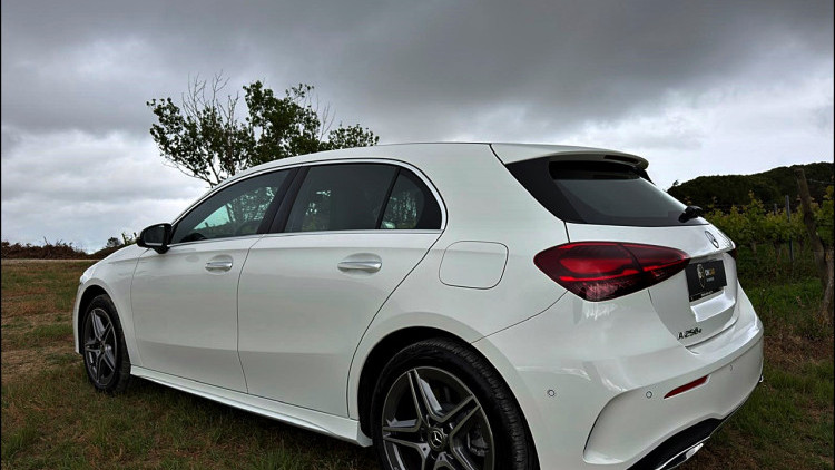 Mercedes-Benz Classe A 250 e - Pack AMG