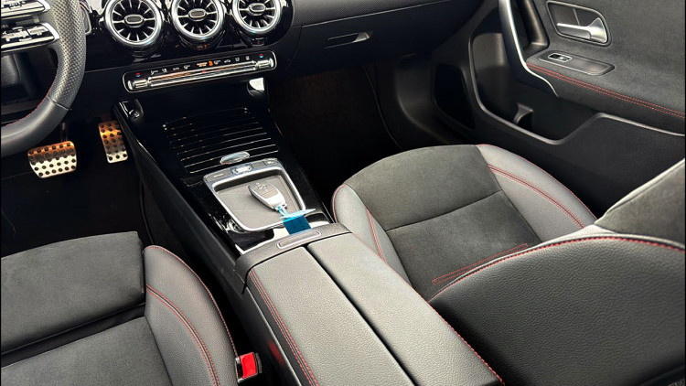 Mercedes-Benz Classe A 250 e - Pack AMG